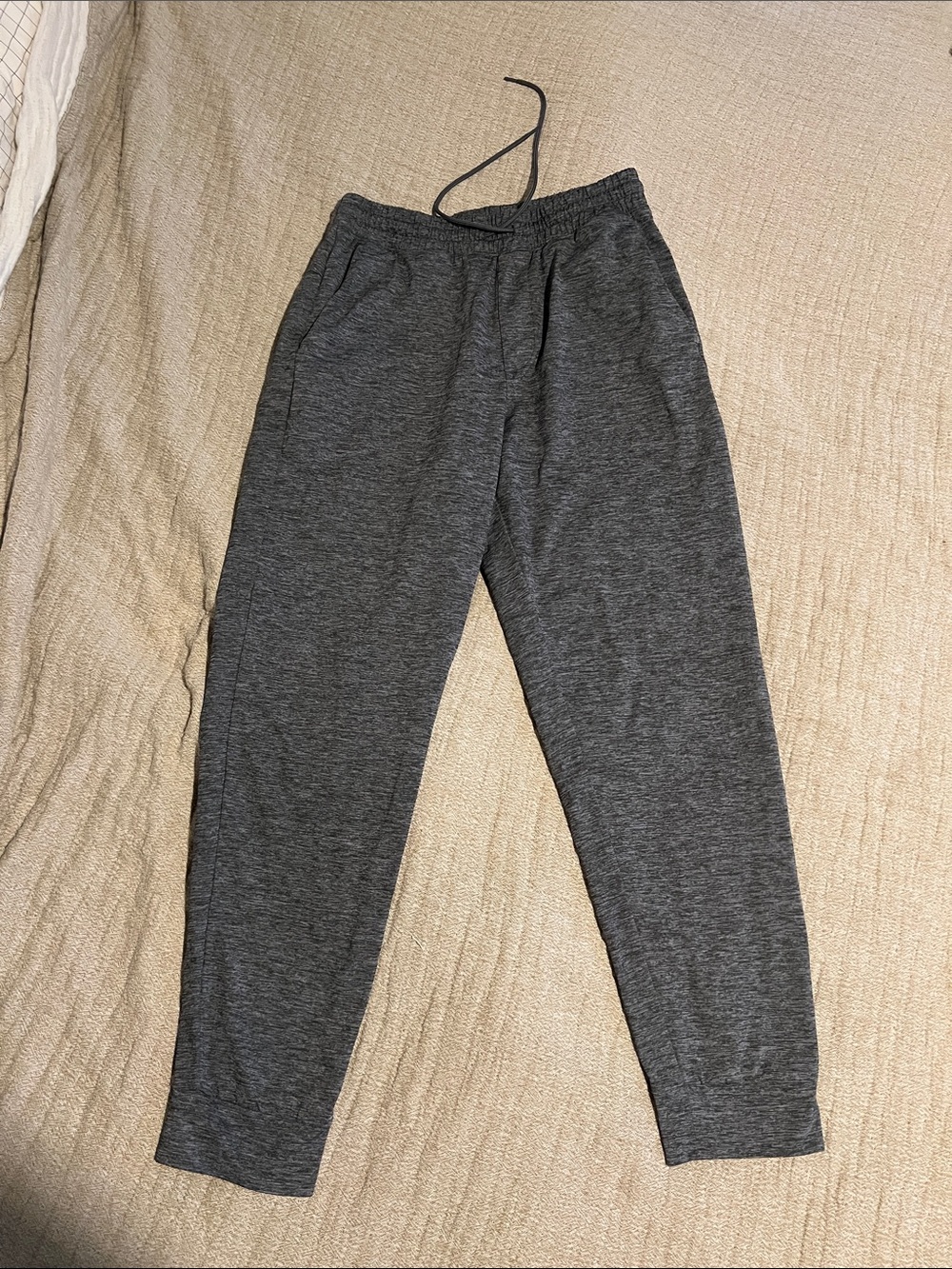 Uniqlo Men's Dark Gray Heather Jogger Sweatpants